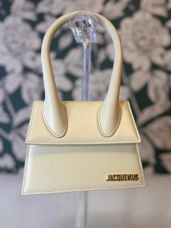 Jacquemus Authentic Mini Top-Handle Bag in Cream Leather w/Dusty Never Carried - Picture 3 of 13